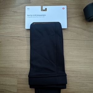 Lululemon run for it all armwarmers